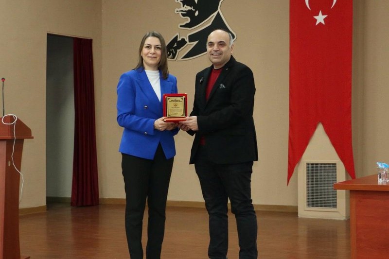 Trakya Üniversitesi'nde Dijital İtibar ve LinkedIn Eğitimi - Görsel 4