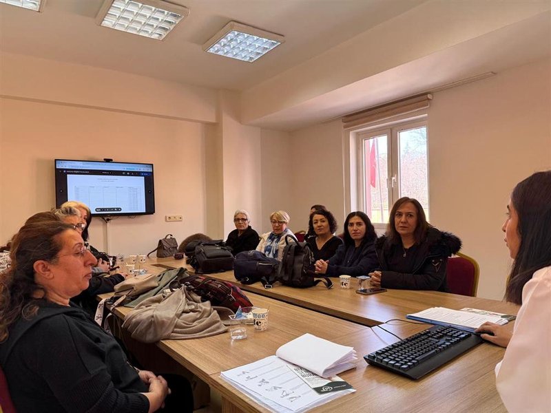 Tunceli İl Sağlık Müdürlüğü'nden Kadına Yönelik Şiddetle Mücadele Eğitimleri - Görsel 3