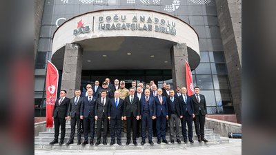 Vali Aydın Baruş, Türk Ticaret Bankası Erzurum Şubesi'nin Açılışına Katıldı