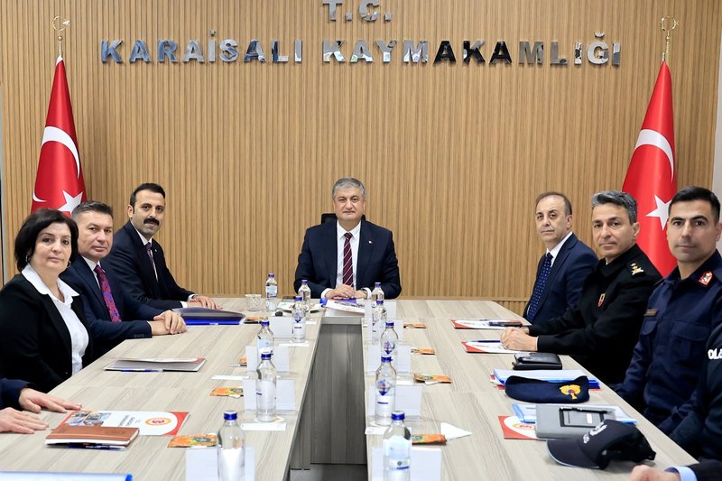 Vali Mustafa Yavuz Karaisalı'yı Ziyaret Etti: Yatırımlar ve Öğrencilerle Buluşma - Görsel 2