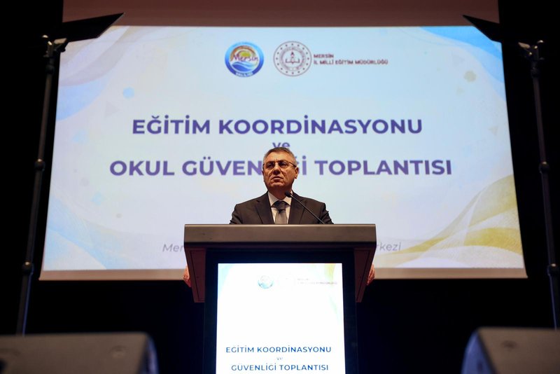 Vali Toros Başkanlığında Eğitim ve Okul Güvenliği Toplantısı - Görsel 3