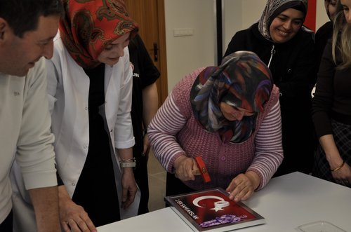Yozgat Aile ve Sosyal Hizmetler İl Müdürlüğü'nden Sanatla İyileştirme Programı - Görsel 2