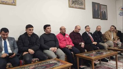 Yozgat'ta Gençlik Buluşmaları: Yeni Medya ve Tekno Feodalizm Tartışıldı