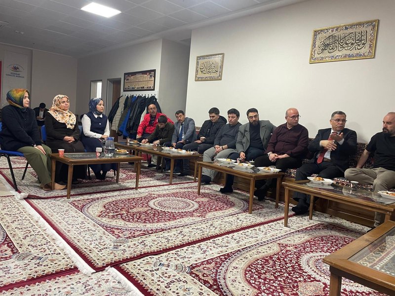 Yozgat'ta Gençlik Buluşmaları: Yeni Medya ve Tekno Feodalizm Tartışıldı - Görsel 4