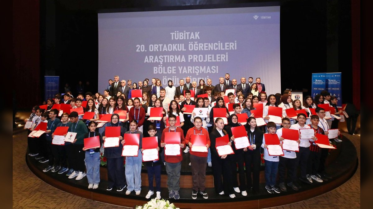 GAÜN'de TÜBİTAK Ortaokul Projeleri Bölge Sergisi Ödül Töreni Düzenlendi