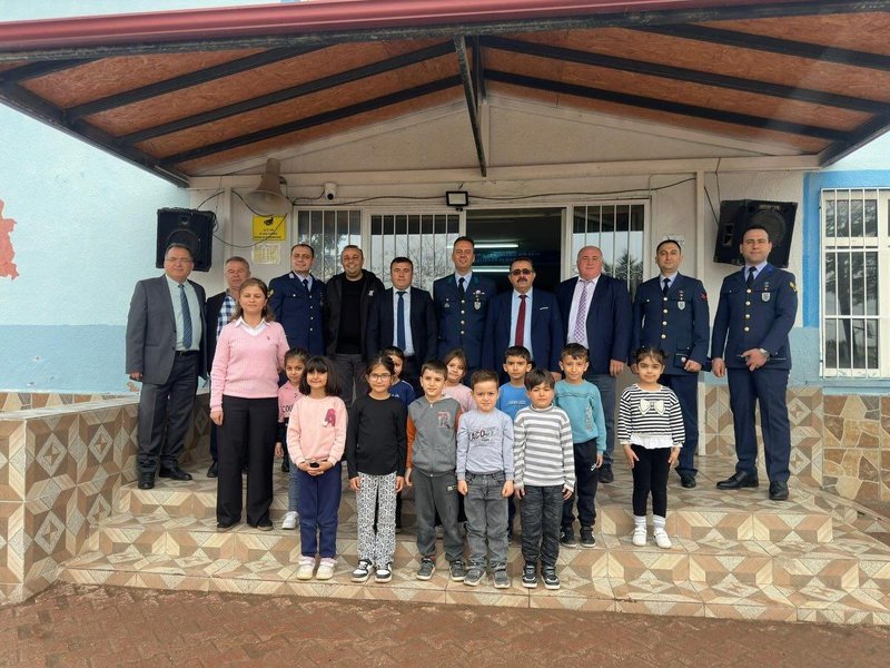 Minik Kalemlerden Mehmetçiğe Duygu Dolu Mektuplar Aksaray'dan Gönderildi - Görsel 4