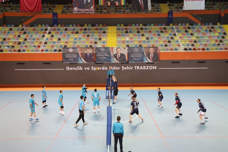 Trabzon Valilik Kupası Kamu Spor Oyunları Voleybol Turnuvası Başladı - Görsel 3