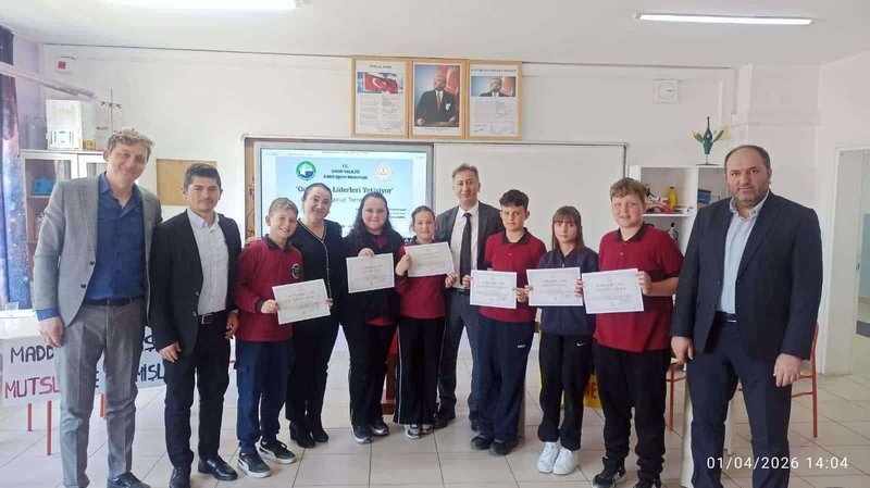 Türkeli'de 'Geleceğin Liderleri Yetişiyor' Münazara Etkinliği - Görsel 5