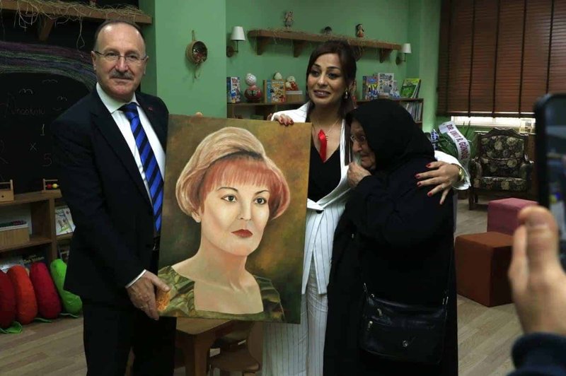 Antalya'da 'Suzan Teyze Kütüphanesi' Miniklerle Buluştu - Görsel 5