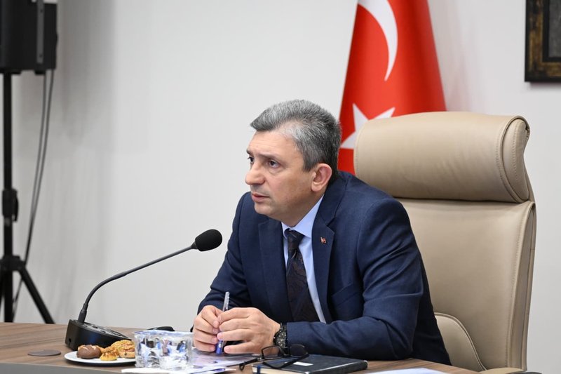 Antalya Valiliği'nden "Mavi Akdeniz" İnisiyatifi: Kıyıların ve Deniz Ekosisteminin Korunması İçin Kapsamlı Toplantı - Görsel 5