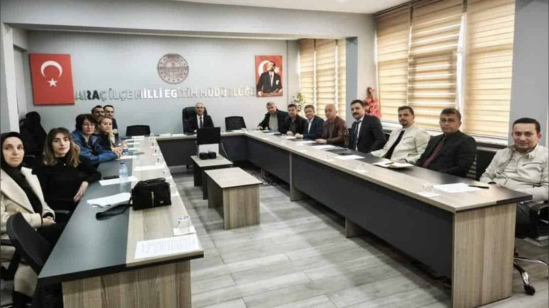 Araç İlçe Milli Eğitim Müdürlüğü'nden Ortak Sınavlar Süreci Bilgilendirmesi