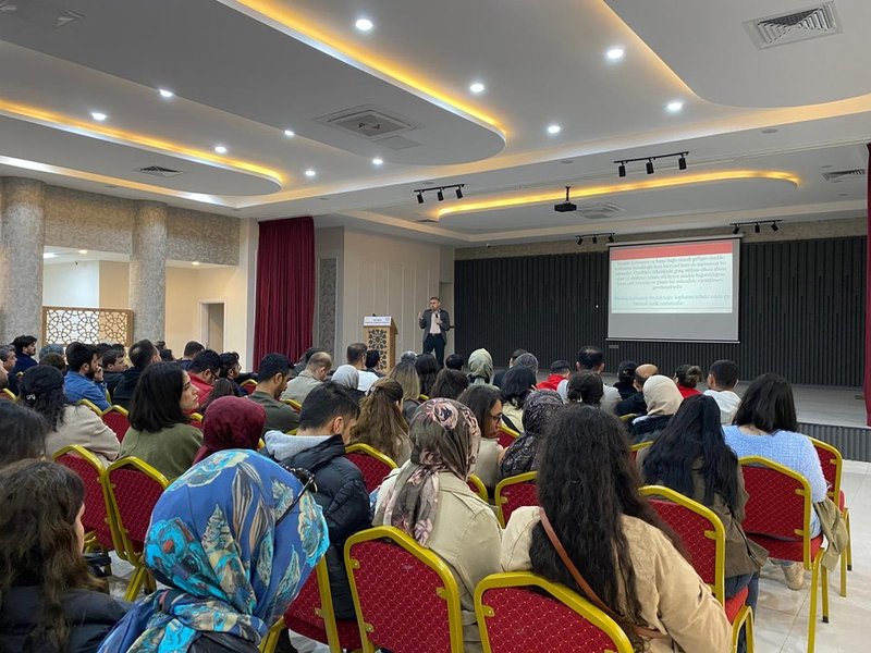 Batman'da Rehber Öğretmenlere İBAN, Bağımlılık ve Radikalleşme Konularında Bilgilendirme Toplantısı - Görsel 3