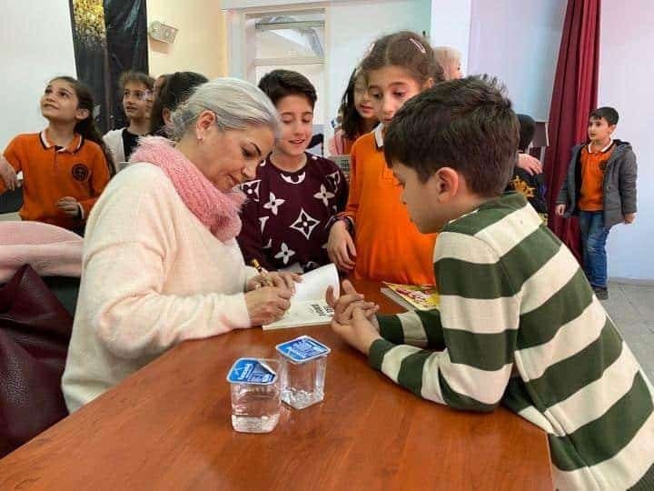 Batman İl Milli Eğitim Müdürü, 'Batman Okuyor' Kapsamında Yazar Hale Gökalpsezer ile Öğrencileri Buluşturdu - Görsel 5