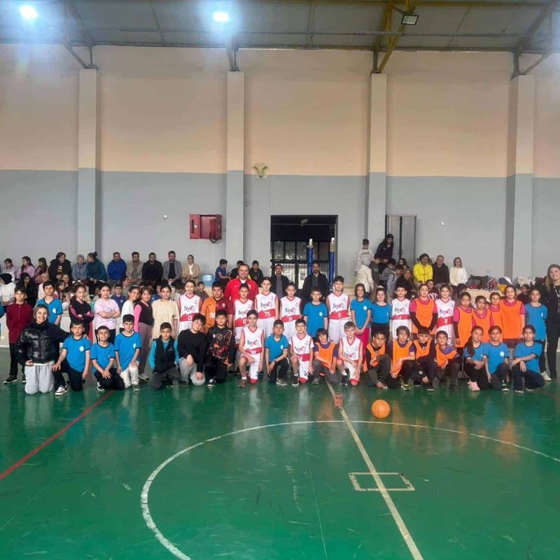 Döşemealtı'nda Geleneksel Çocuk Oyunları: Tombik Turnuvası Tamamlandı - Görsel 2