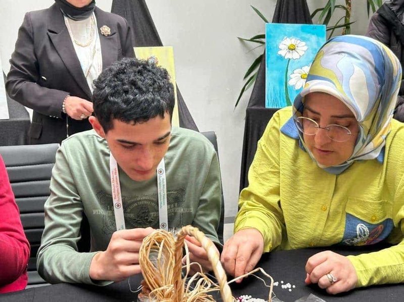 Düzce'de 'Maarifin Kalbinde Çocuk Atölyesi' Otizm Farkındalığına Odaklandı - Görsel 4