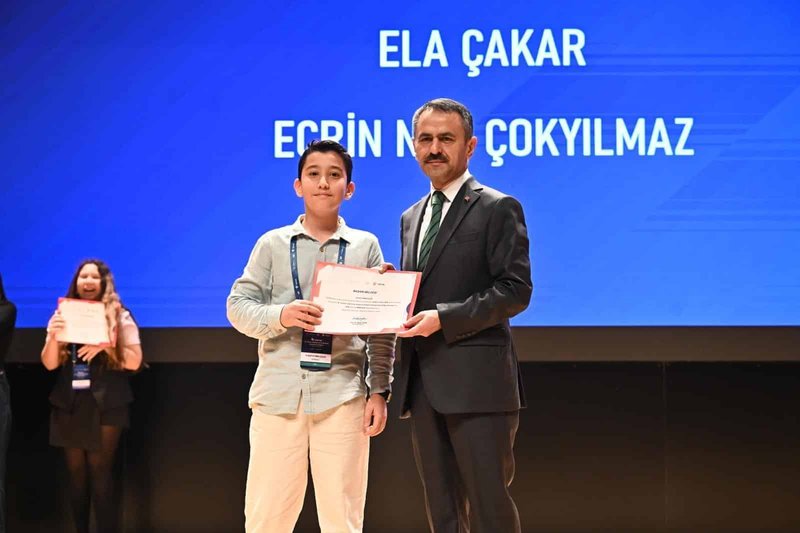 Düzce'den TÜBİTAK Yarışmasında Gurur Veren Başarı: İki Birincilik ve Bir Üçüncülük - Görsel 3