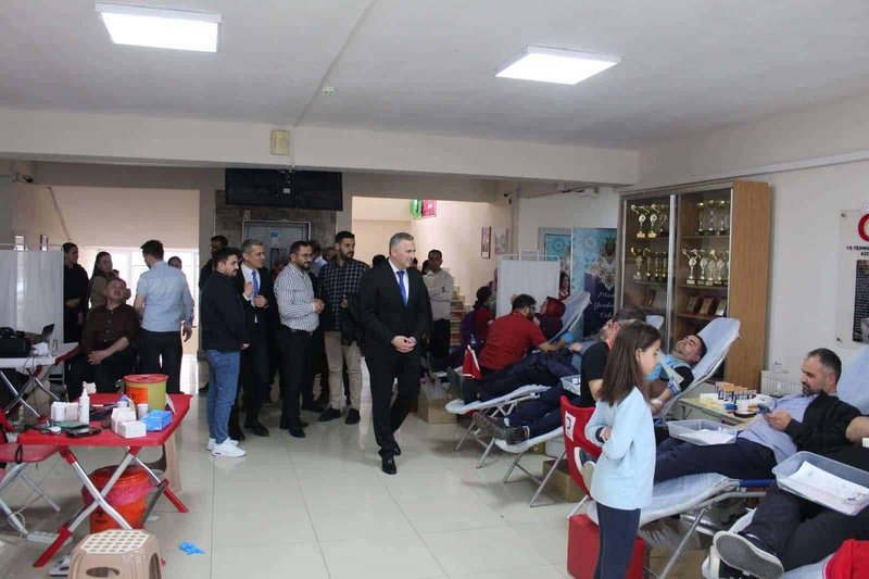 Fatsa'da 'İyi ki Varsın Kan Dostum' Kampanyasıyla 158 Kan Bağışı Yapıldı - Görsel 3