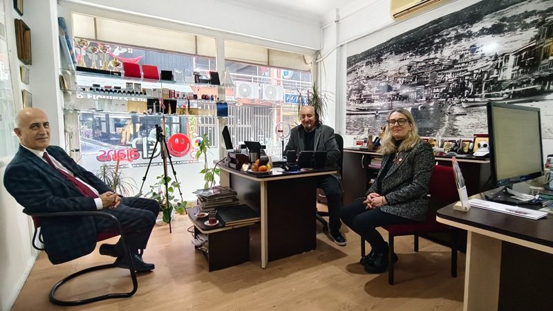 Gemlik Kaymakamı Osman Aslan Canbaba'dan Basın Mensuplarına Ziyaret: Güvenli ve Yaşanabilir Gemlik Vurgusu - Görsel 3