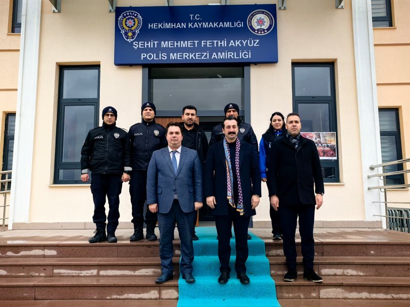 Hekimhan Kaymakamı GÜNLÜ'den Bayram Ziyaretleri: Emniyet, Jandarma ve Hastane Personeli ile Buluştu - Görsel 3