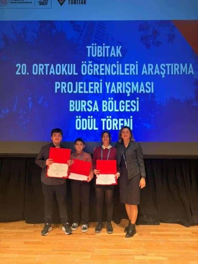 Karesi'nden TÜBİTAK'a Bilim Rüzgarı: İki Proje ile Dereceyle Döndüler - Görsel 3