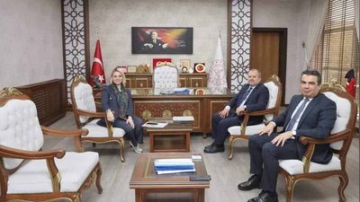 Kastamonu Milletvekilleri, İl Milli Eğitim Müdürü'nü Ziyaret Etti: Eğitimde Türkiye Yüzyılı Modeli Değerlendirildi