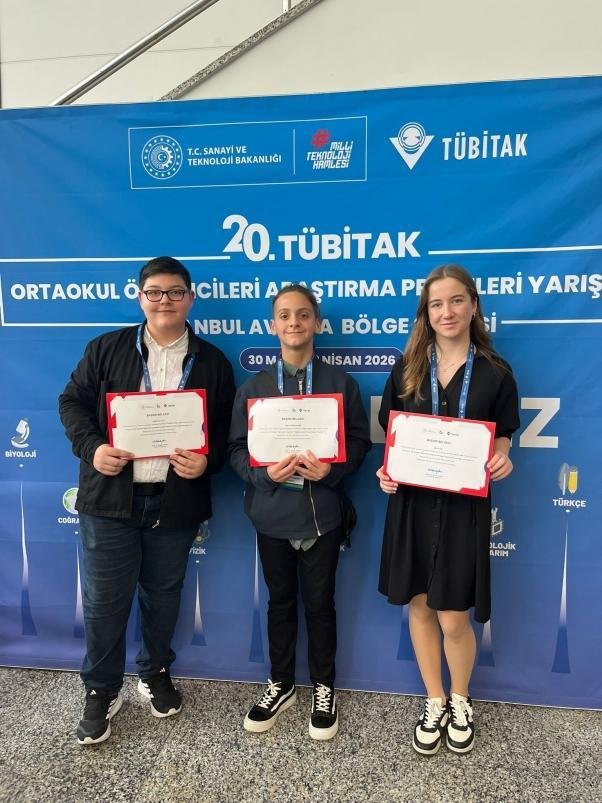 Keşan'dan TÜBİTAK Başarısı: Özel Nevzat Kahraman Ortaokulu Bölge Üçüncüsü Oldu - Görsel 2