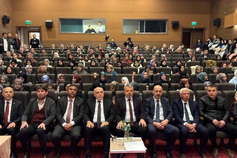 Kırşehir'de Genç Nida Hafızlık Yarışması Bölge Finali Yapıldı - Görsel 3