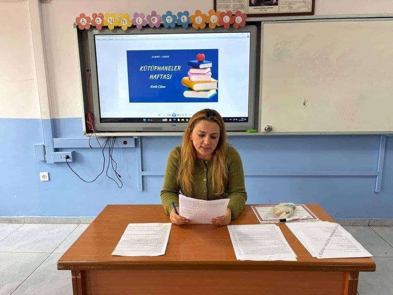 Marmaris'te Kütüphaneler Haftası'nda Öğrencilerden 'Kaşağı' Hikayesine Yaratıcı Yaklaşım - Görsel 3