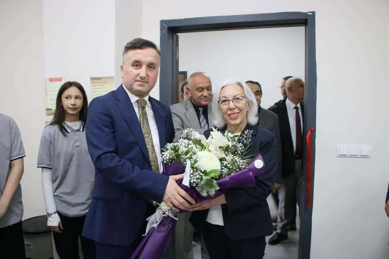 Talas'ta AYRAÇ Projesiyle Yeni Kütüphane Açıldı - Görsel 5