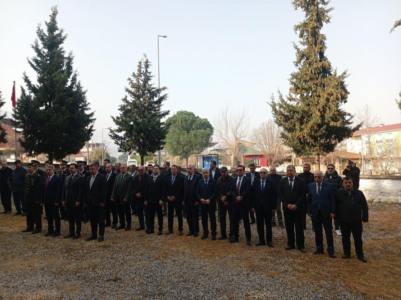 Tire'de Çanakkale Zaferi'nin 111. Yıl Dönümü Coşkuyla Kutlandı - Görsel 4