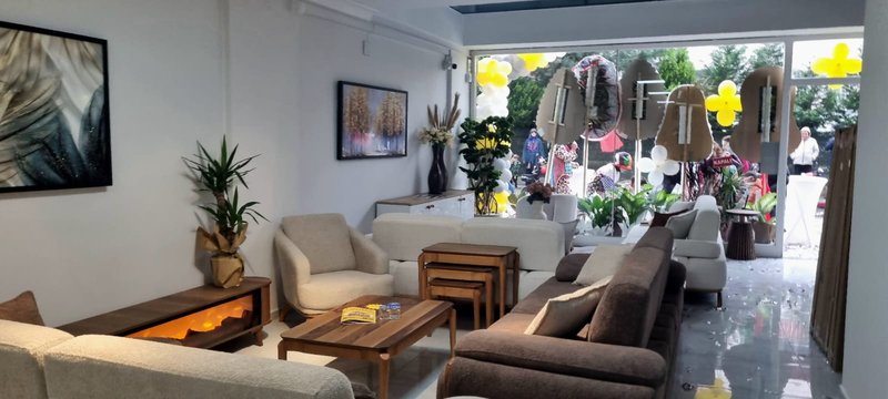 Turgutlu Kaymakamı Selami Kapankaya, Yeni Açılan Altın Çeyiz İş Yerini Ziyaret Etti - Görsel 4