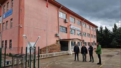 Balıkesir İl Milli Eğitim Müdürü Sahada: Okul Ziyaretleri ve Gelecek Yatırımları Değerlendirildi