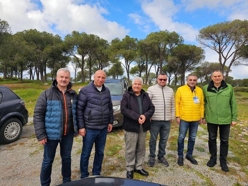 Balıkesir İl Milli Eğitim Müdürü Sahada: Okul Ziyaretleri ve Gelecek Yatırımları Değerlendirildi - Görsel 2