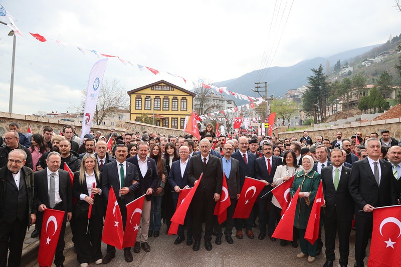 Bursa'nın Fethinin 700. Yılı Coşkuyla Kutlandı - Görsel 3