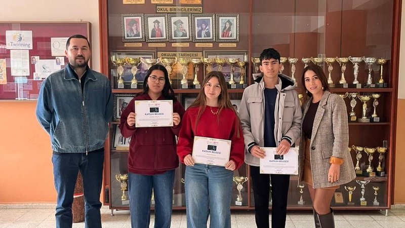 Çine'de Ortaokul ve Lise Matematik Olimpiyatları Tamamlandı - Görsel 3