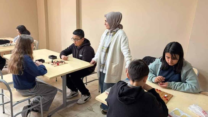Çine Ortaokullar Akıl ve Zekâ Oyunları Turnuvası Tamamlandı - Görsel 3