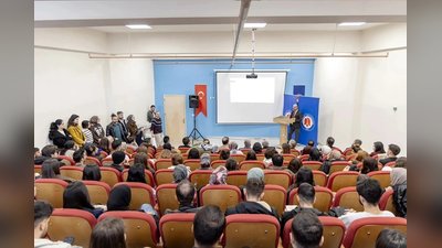 Hakkari Üniversitesi'nde Kütüphane Haftası Etkinlikleri: "İyileştiren Kütüphane"