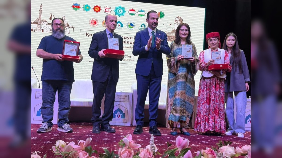 Iğdır Üniversitesi Rektörü Kazakistan'da Ahilik ve Nevruz'u Kutladı