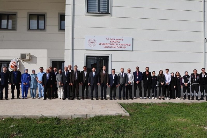 Sakarya'da Yeni Semt Polikliniği Hizmete Açıldı: Gece Yarısına Kadar Acil Hizmet - Görsel 2
