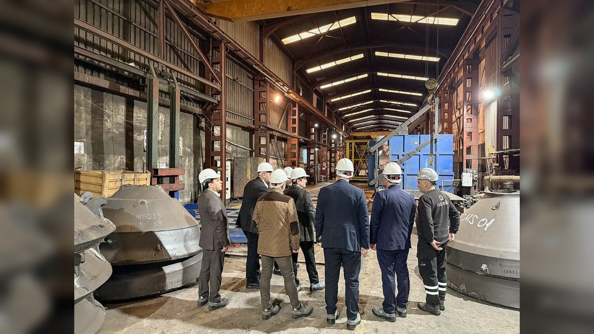 Samsun Valisi Orhan Tavlı, As Çelik Fabrikasını Ziyaret Etti