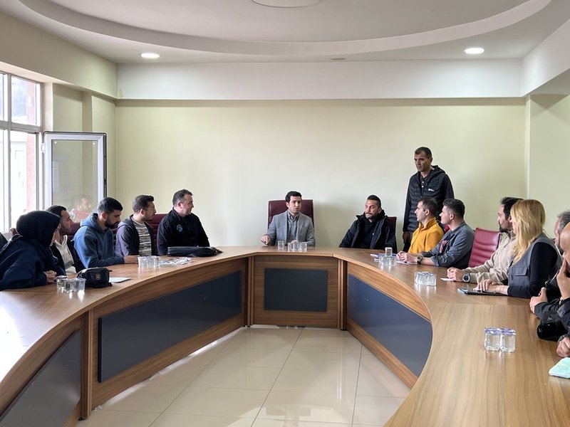 T.C. Genç Kaymakamlığı'ndan Rafting Aday Hakemlik Kursu'na Destek - Görsel 2