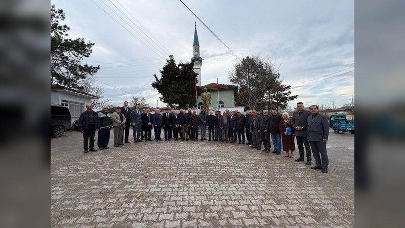 Vali Uğur Turan, Kırklareli'nin Çeşmekolu Köyü'nde Üreticilerle Buluştu