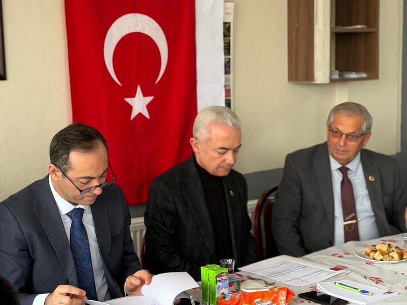 Vali Uğur Turan, Kırklareli'nin Umurca Köyü'nde Üreticilerle Buluştu - Görsel 2