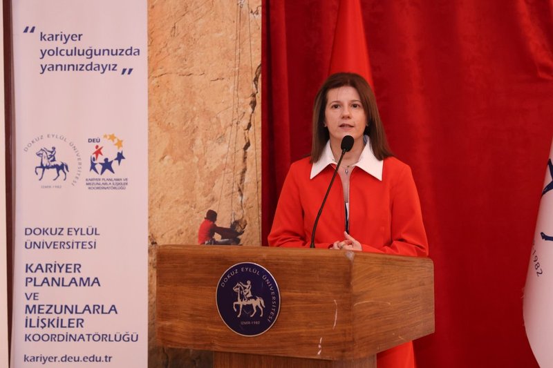 Dokuz Eylül Üniversitesi'nde Spor Fizyoterapistleri Derneği Bahar Sempozyumu Başladı - Görsel 4