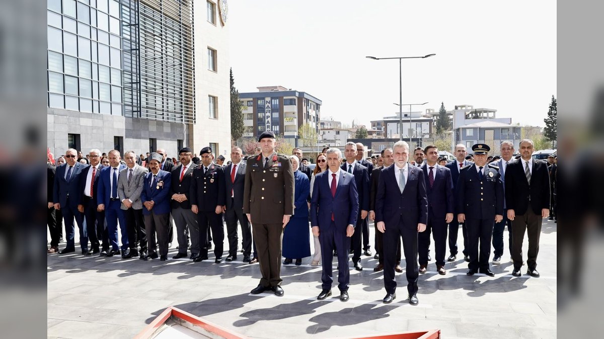 Onikişubat Kaymakamlığı'ndan İstiklal Madalyası Törenine Katılım