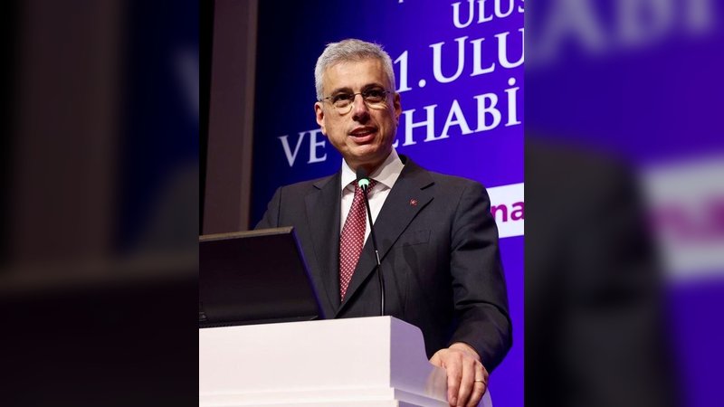 Sağlık Bakanı ve Ankara İl Sağlık Müdürü Fizik Tedavi Kongresi'nde Buluştu