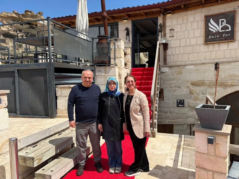 Vali Ali Fidan ve Heyeti Kapadokya'da Doğa Yürüyüşü ve Çavuşin Köyü Ziyareti Gerçekleştirdi - Görsel 4