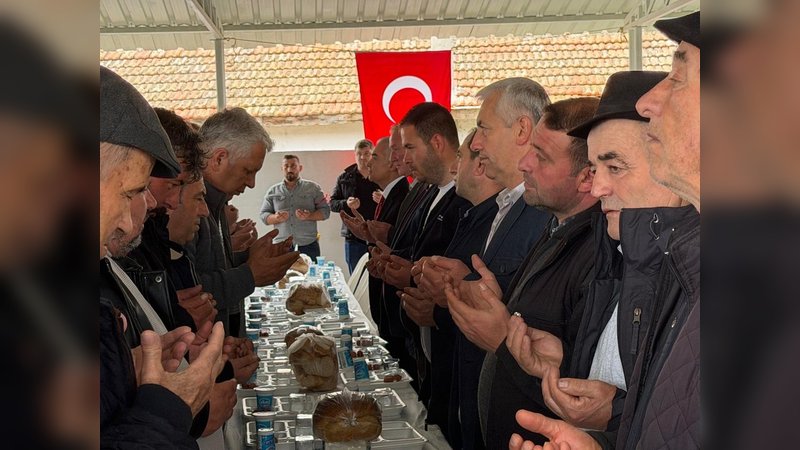 Vali Uğur Turan, Kavakdere Köyü'nde Yağmur ve Şükür Duası Programına Katıldı