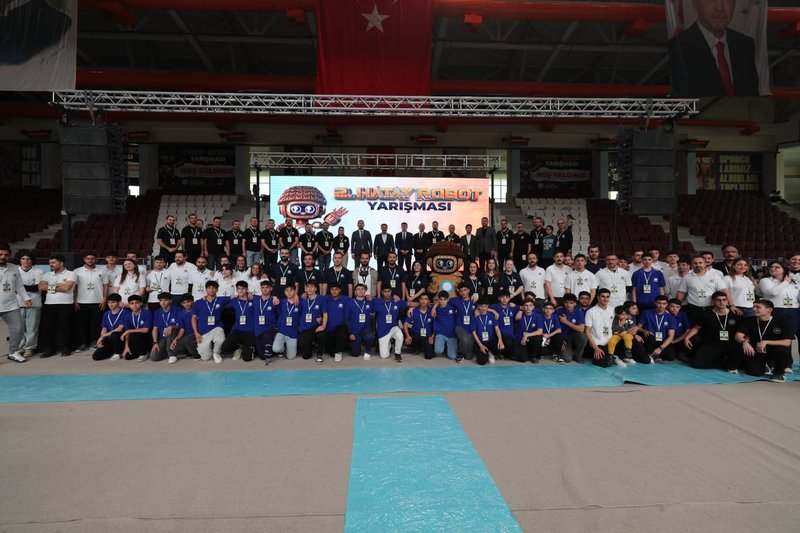 2. HatayBOT Robot Yarışması'nda Ödüller Sahiplerini Buldu - Görsel 2