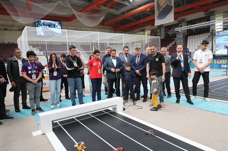 2. HatayBOT Robot Yarışması'nda Ödüller Sahiplerini Buldu - Görsel 4
